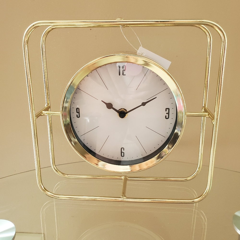 Home decor clock - Picture 3 of 4